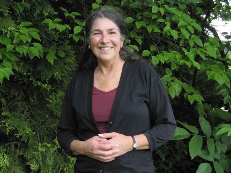 Victoria W. Seward, LGSW